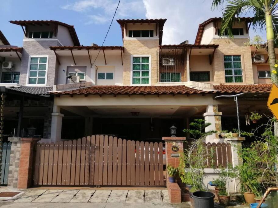 Ipoh Vacation Home المظهر الخارجي الصورة